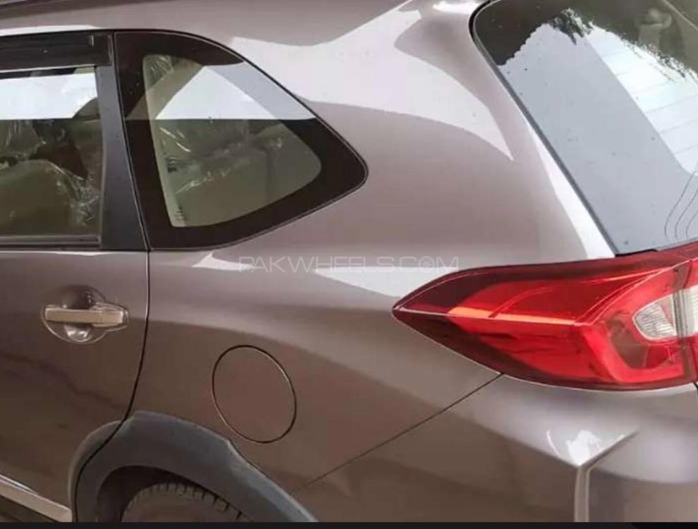 Honda BR-V 2017 for Sale in Lahore Image-1