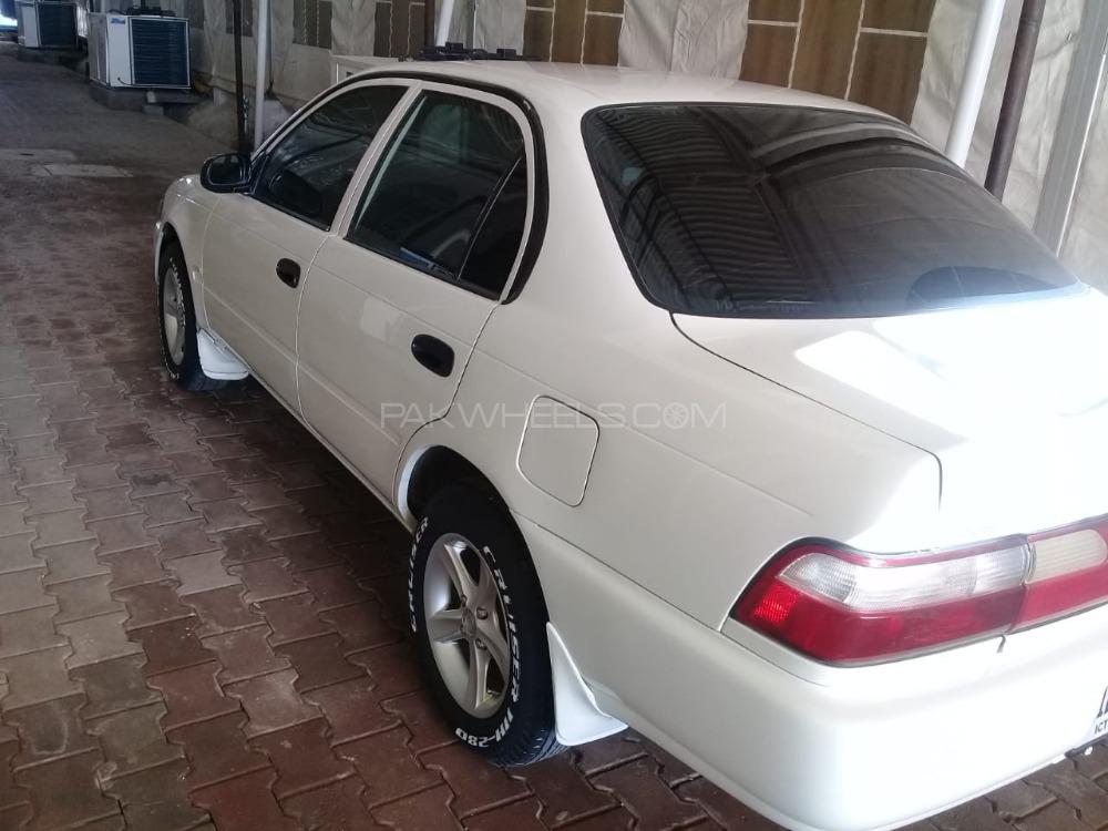 Toyota Corolla 2001 for Sale in Chakwal Image-1