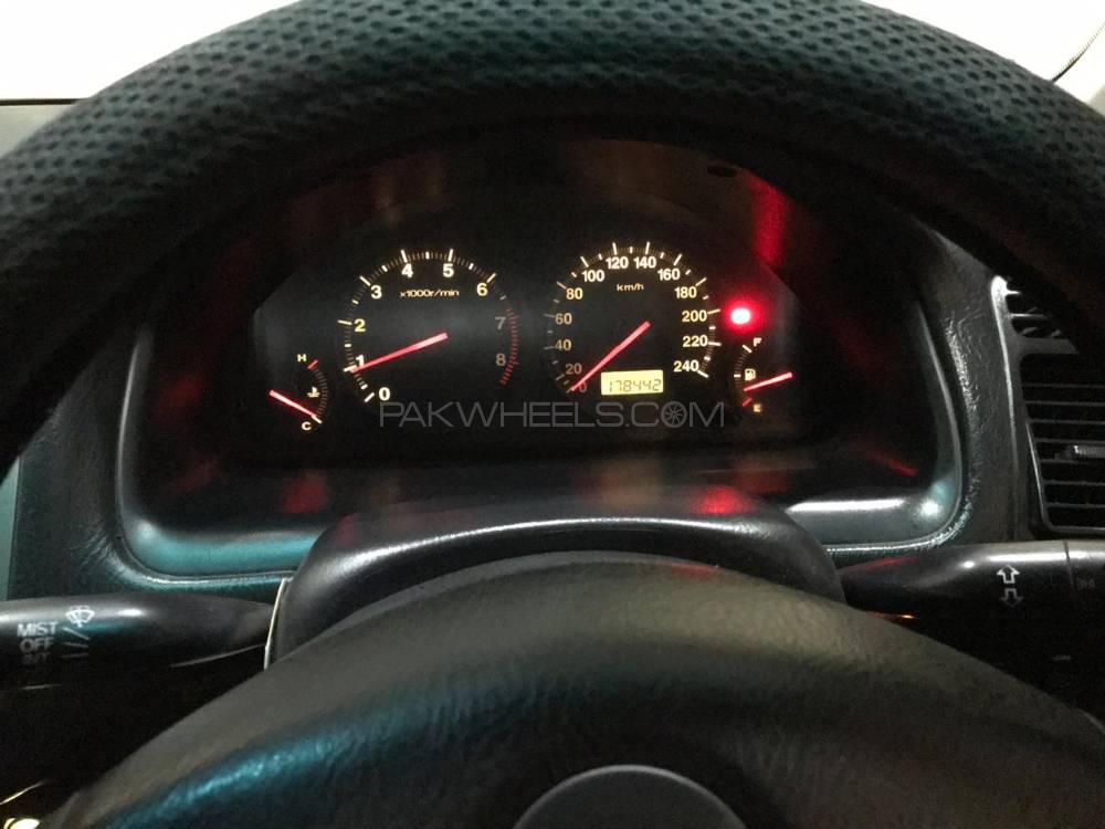 Honda Civic 2002 for Sale in Karachi Honda Civic 2002 for Sale in Karachi Image-12