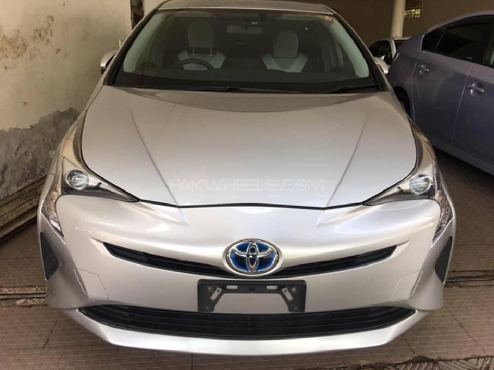 Toyota Prius 2018 for Sale in Multan Image-1