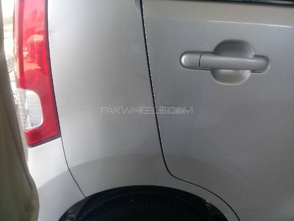 Suzuki Wagon R 2011 for Sale in Peshawar Suzuki Wagon R 2011 for Sale in Peshawar Image-7