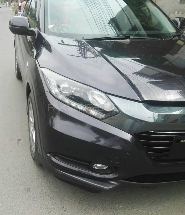 Honda Vezel 2013 for Sale in Lahore Honda Vezel 2013 for Sale in Lahore Image-5