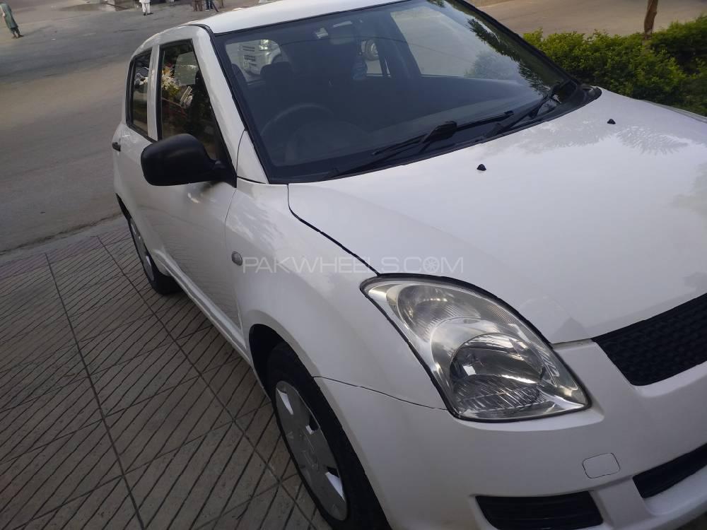 سوزوکی سوئفٹ 2013 for Sale in اسلام آباد سوزوکی سوئفٹ 2013 for Sale in اسلام آباد Image-6