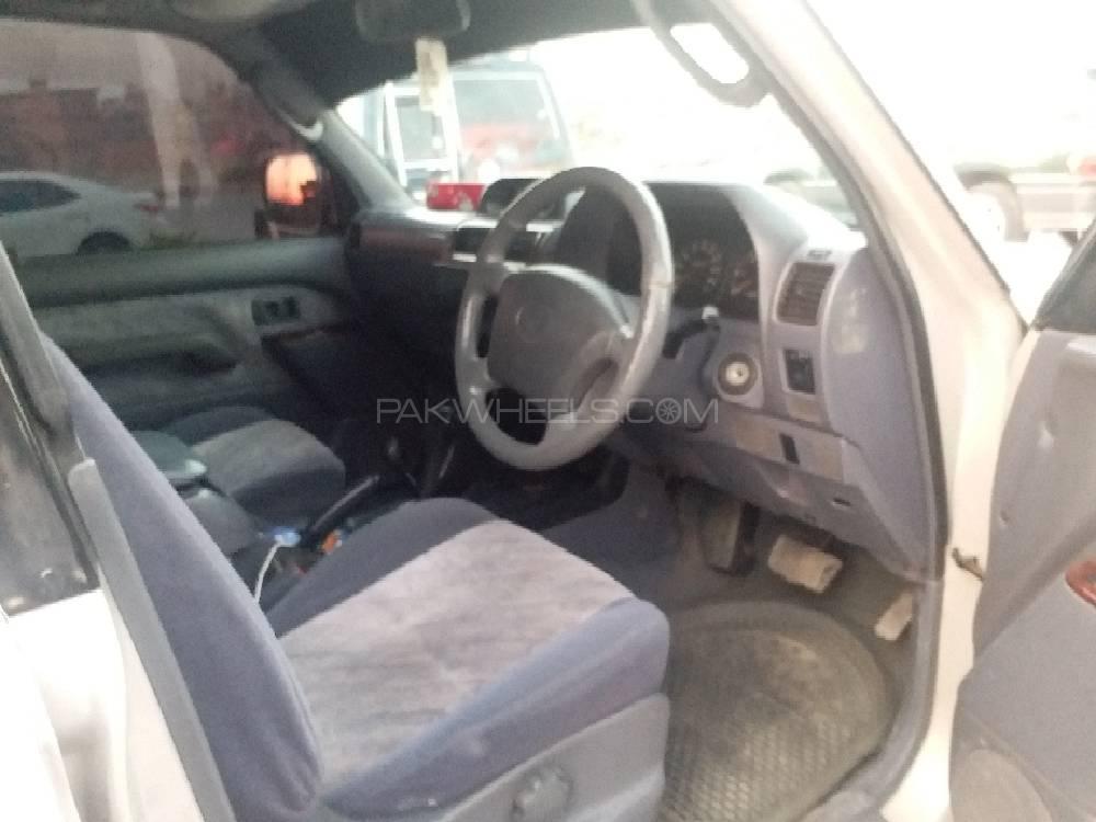 Toyota Prado 1997 for Sale in Peshawar Toyota Prado 1997 for Sale in Peshawar Image-10