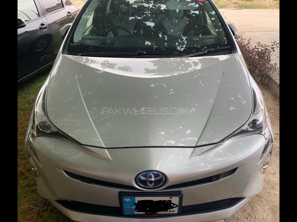 Toyota Prius 2016 for Sale in Lahore Image-1