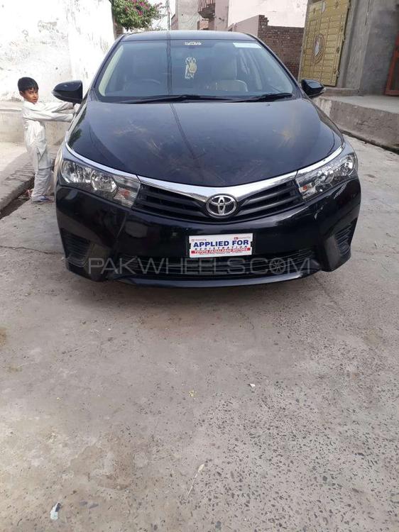 Toyota Corolla 2017 for Sale in Faisalabad Image-1