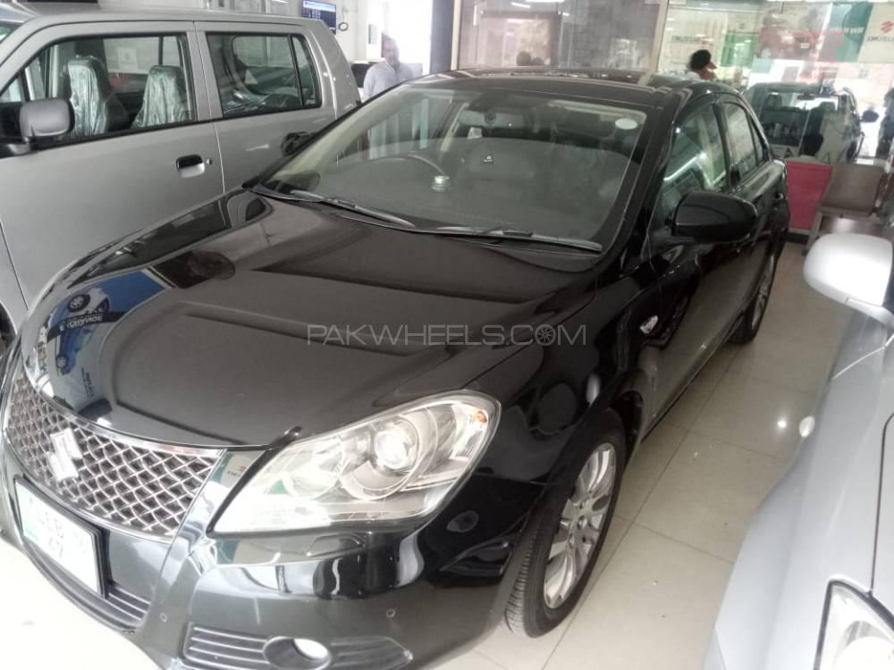 سوزوکی کیزاشی 2016 for Sale in لاہور سوزوکی کیزاشی 2016 for Sale in لاہور Image-7