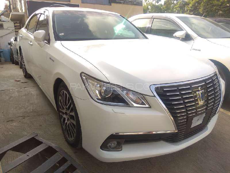 Toyota Crown 2015 for Sale in Karachi Image-1
