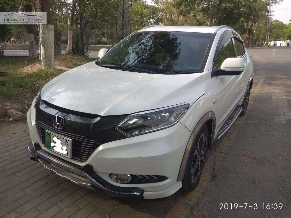 Honda Vezel 2015 for Sale in Lahore Honda Vezel 2015 for Sale in Lahore Image-2