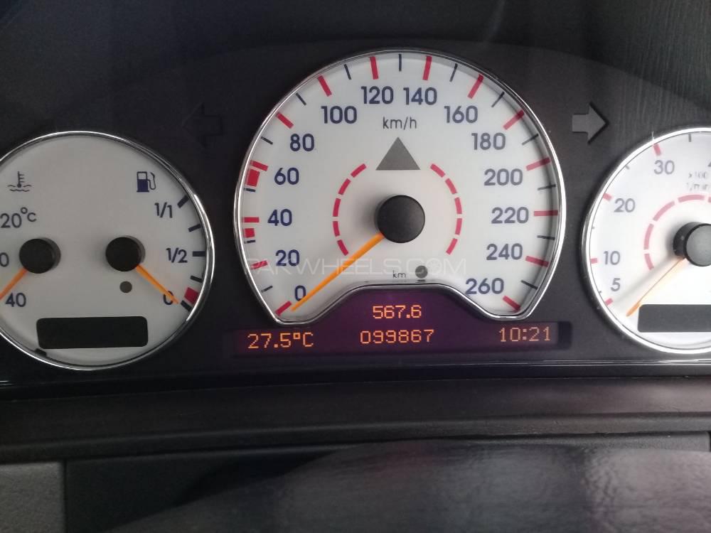 Mercedes Benz E Class 1997 for Sale in Peshawar Mercedes Benz E Class 1997 for Sale in Peshawar Image-5
