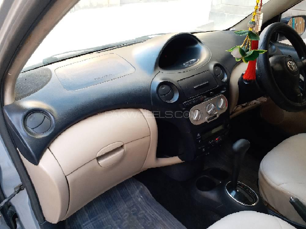 Toyota Vitz 2002 for Sale in Quetta Toyota Vitz 2002 for Sale in Quetta Image-16