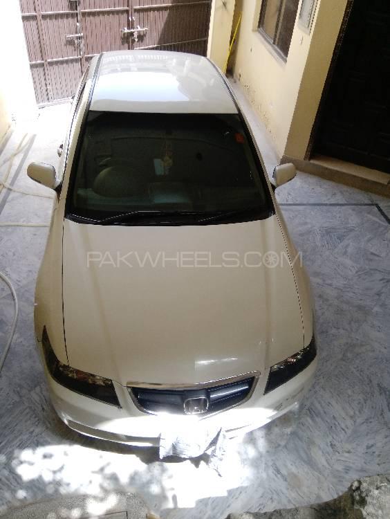 Honda Accord 2004 for Sale in Rawalpindi Honda Accord 2004 for Sale in Rawalpindi Image-4