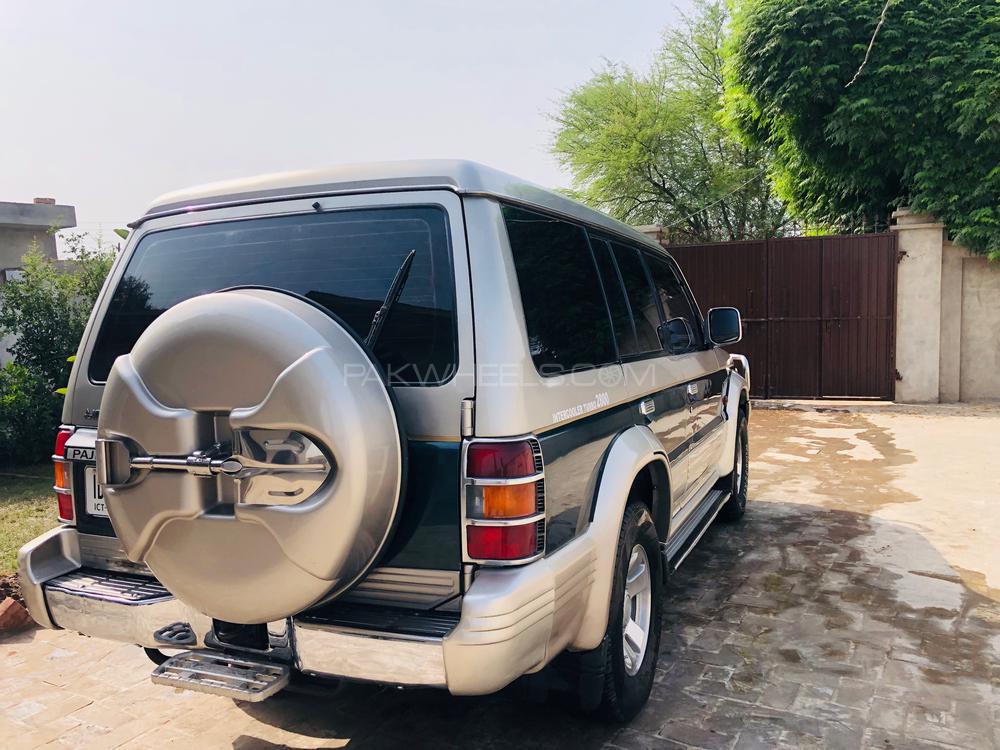 Mitsubishi Pajero 1992 for Sale in Multan Mitsubishi Pajero 1992 for Sale in Multan Image-15