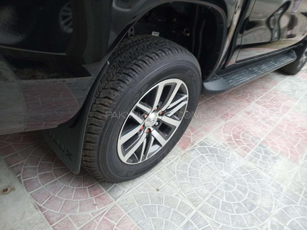Toyota Hilux 2019 for Sale in Islamabad Toyota Hilux 2019 for Sale in Islamabad Image-8