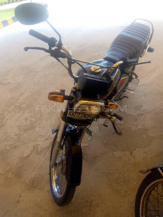 Honda CD 70 2017 for Sale Honda CD 70 2017 for Sale Image-5