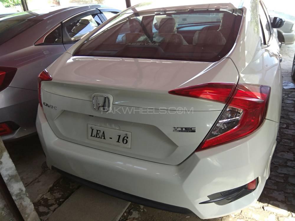 Honda Civic 2017 for Sale in Bahawalpur Honda Civic 2017 for Sale in Bahawalpur Image-6