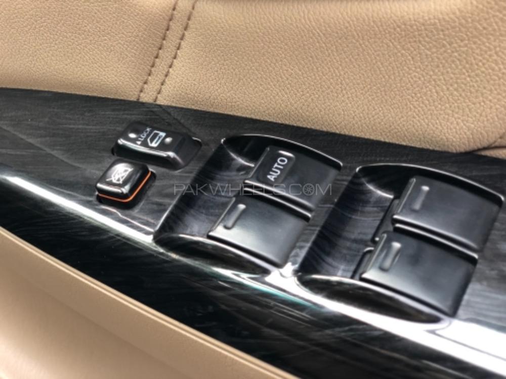 Toyota Fortuner 2014 for Sale in Lahore Toyota Fortuner 2014 for Sale in Lahore Image-7