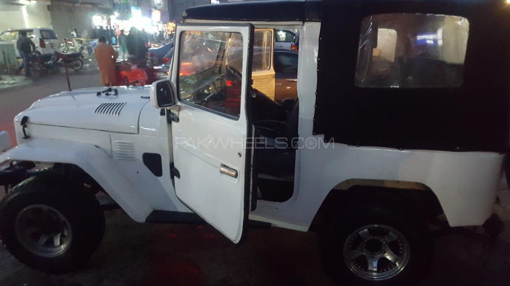 Toyota Land Cruiser 1965 for Sale in Lahore Image-1