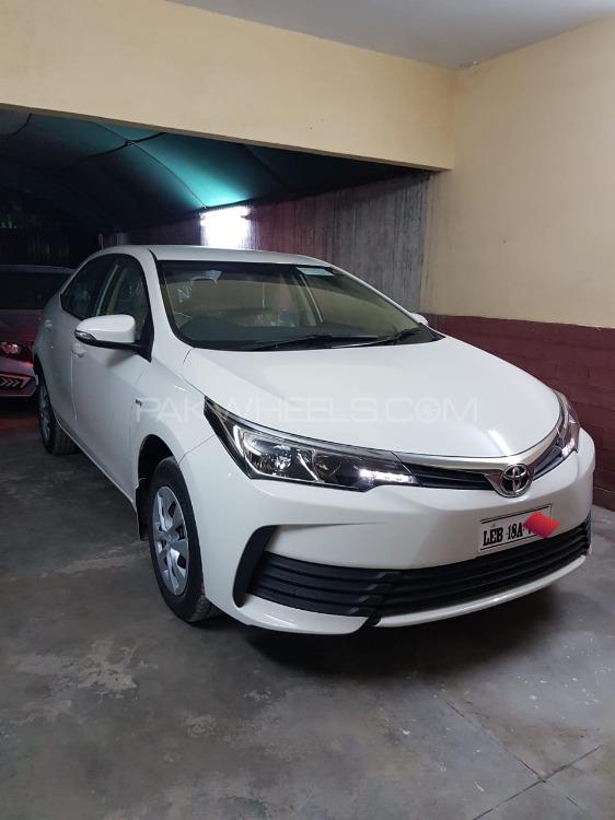 Toyota Corolla 2018 for Sale in Sahiwal Toyota Corolla 2018 for Sale in Sahiwal Image-4