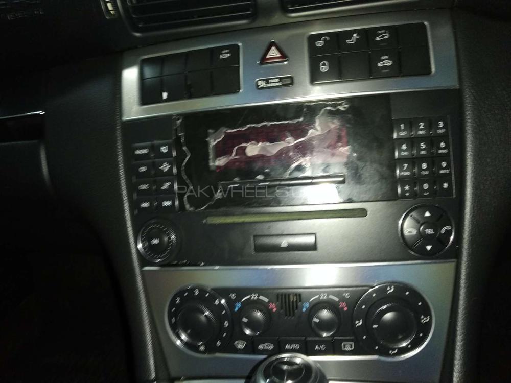 مرسڈیز بینز سی کلاس 2006 for Sale in لاہور مرسڈیز بینز سی کلاس 2006 for Sale in لاہور Image-13