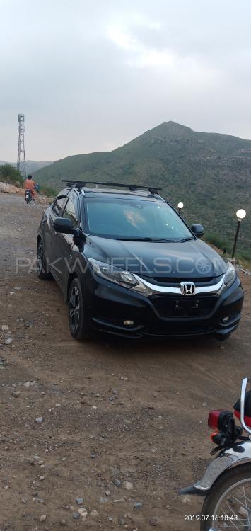 Honda Vezel 2014 for Sale in Kohat Image-1