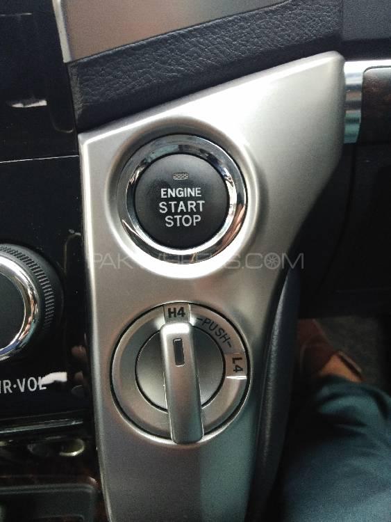 Toyota Land Cruiser 2013 for Sale in Islamabad Toyota Land Cruiser 2013 for Sale in Islamabad Image-10