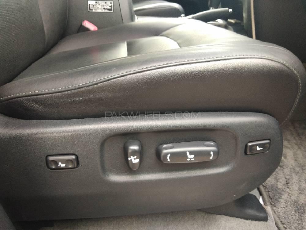 Toyota Land Cruiser 2013 for Sale in Islamabad Toyota Land Cruiser 2013 for Sale in Islamabad Image-16