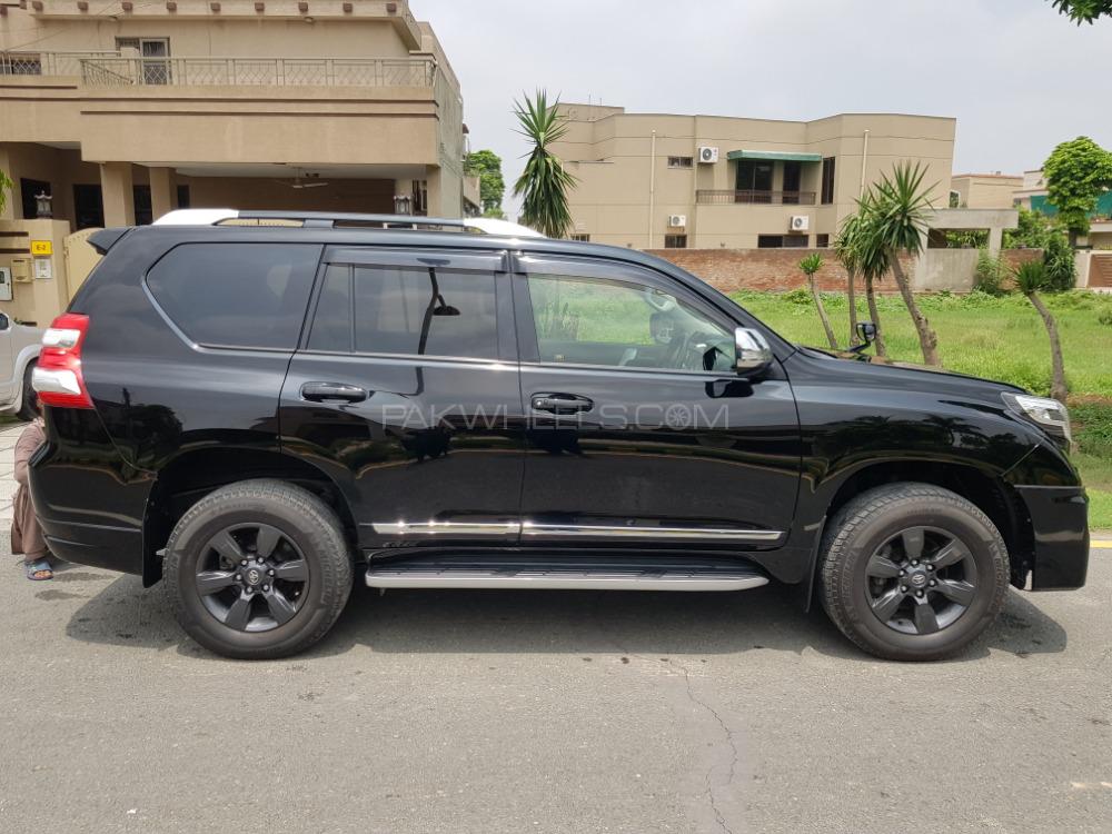 Toyota Prado 2014 for Sale in Lahore Toyota Prado 2014 for Sale in Lahore Image-6