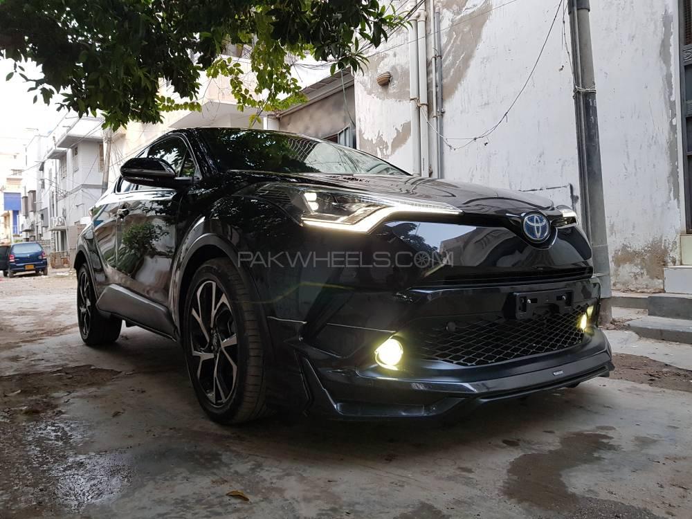 Toyota C-HR 2016 for Sale in Karachi Toyota C-HR 2016 for Sale in Karachi Image-13