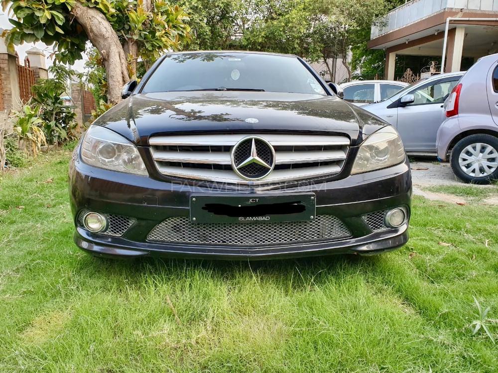 Mercedes Benz C Class 2007 for Sale in Wah cantt Image-1