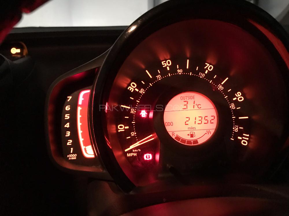 Toyota Aygo 2016 for Sale in Arifwala Toyota Aygo 2016 for Sale in Arifwala Image-9