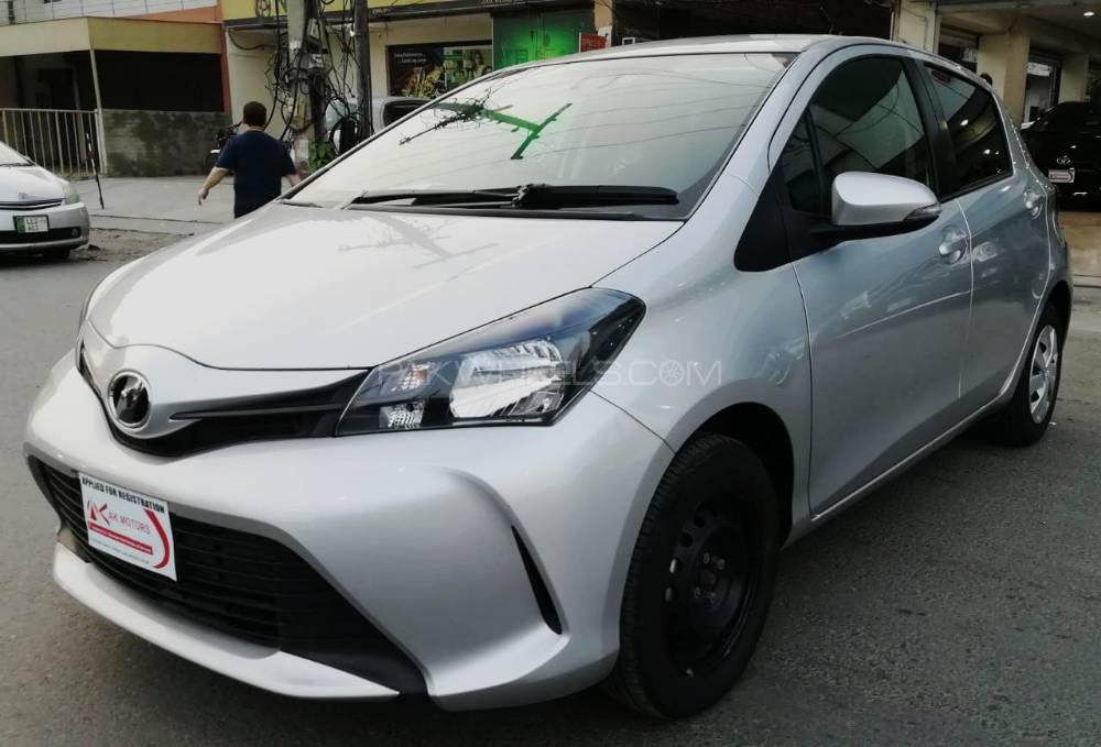 Toyota Vitz 2015 for Sale in Lahore Toyota Vitz 2015 for Sale in Lahore Image-9