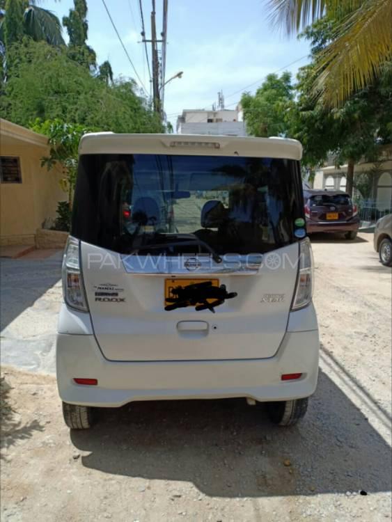 Nissan Roox 2014 for Sale in Karachi Nissan Roox 2014 for Sale in Karachi Image-10