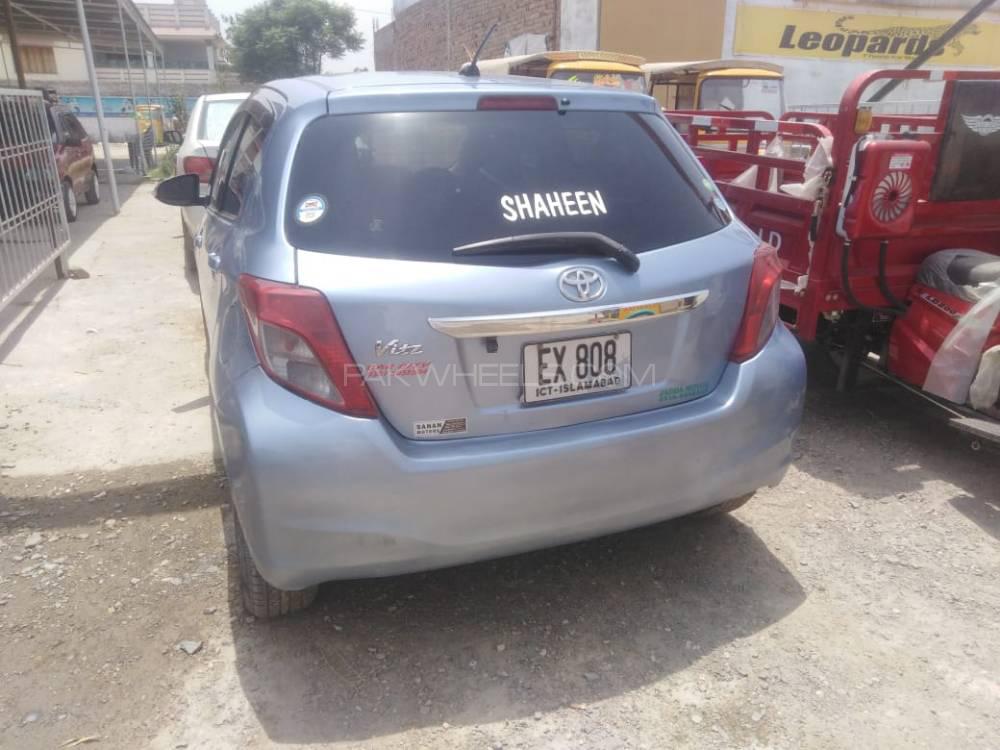 Toyota Vitz 2012 for Sale in Nowshera Image-1