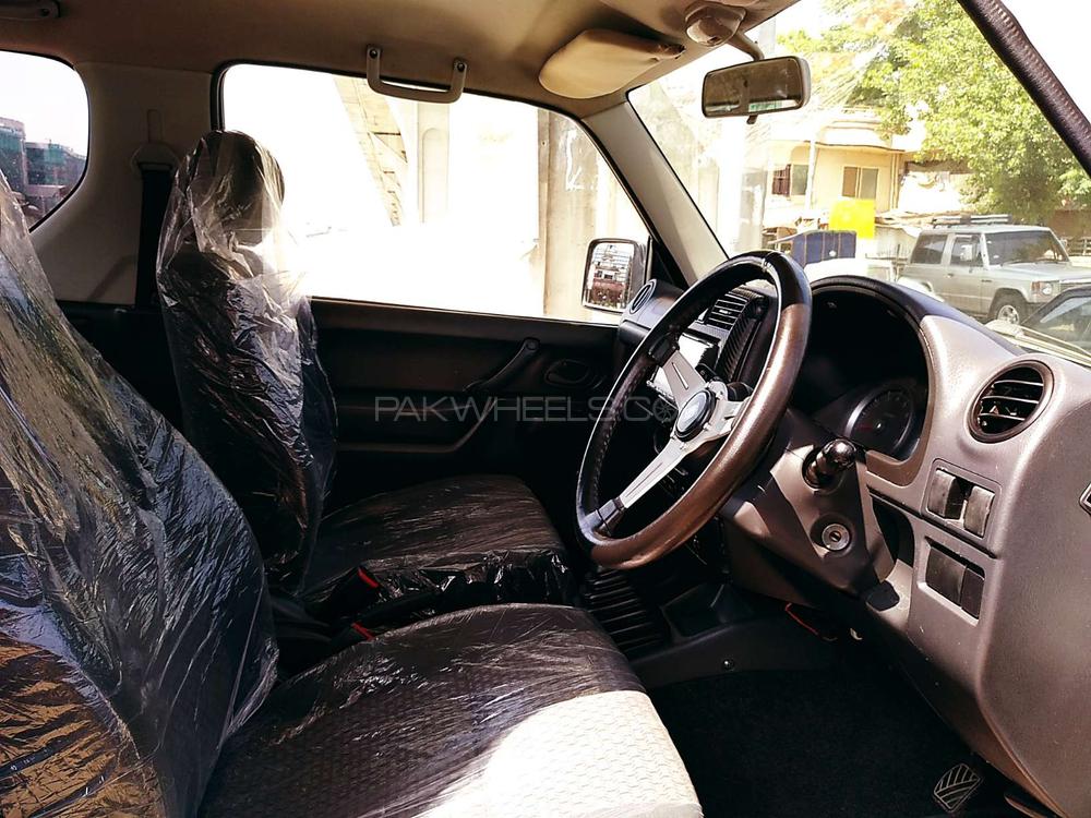 Suzuki Jimny 2011 for Sale in Rawalpindi Suzuki Jimny 2011 for Sale in Rawalpindi Image-9