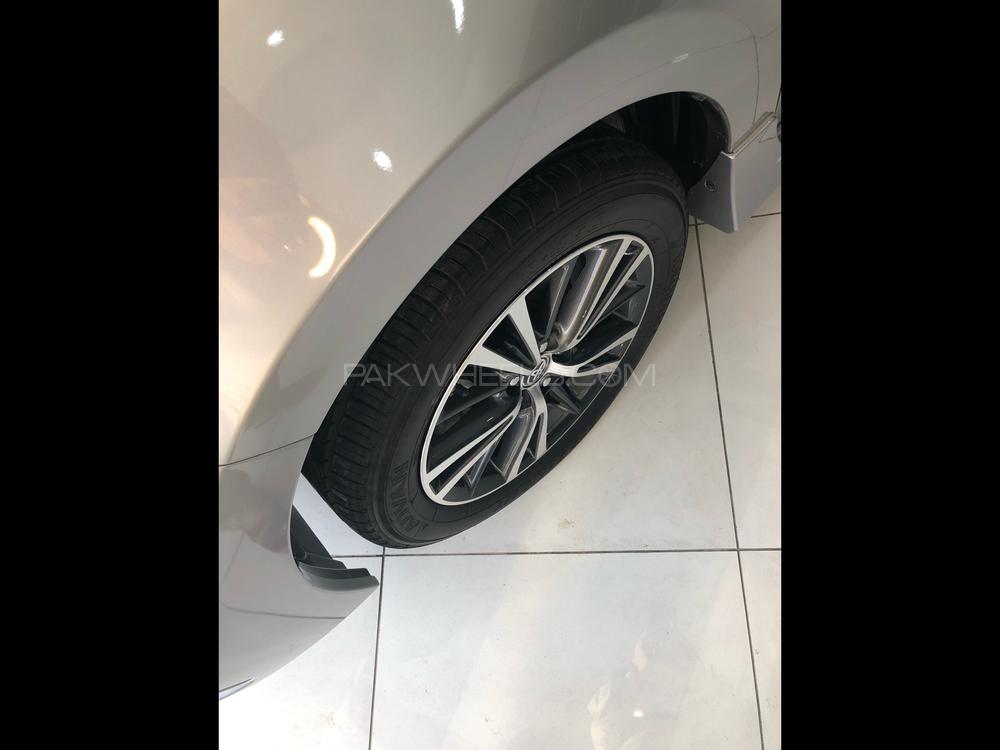 Toyota Corolla 2019 for Sale in Peshawar Toyota Corolla 2019 for Sale in Peshawar Image-10