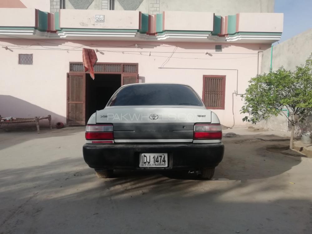 Toyota Corolla 1998 for Sale in Lakki marwat Image-1