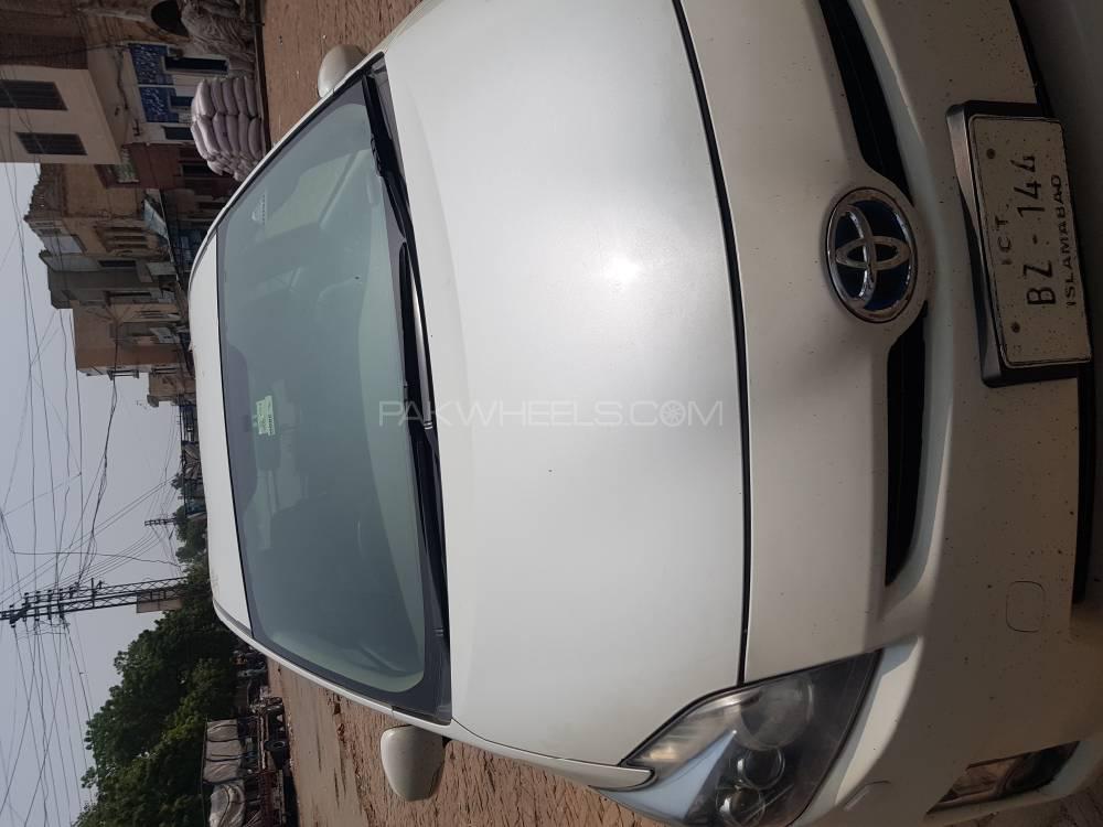 Toyota Prius 2011 for Sale in Mian Channu Image-1