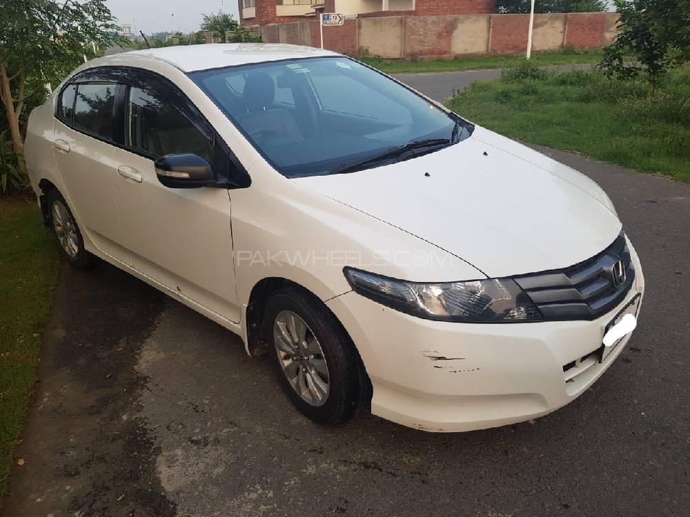 Honda City 2013 for Sale in Lahore Honda City 2013 for Sale in Lahore Image-3