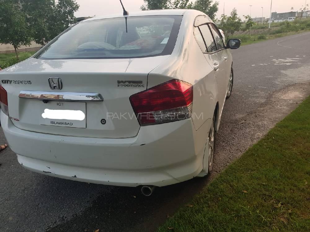 Honda City 2013 for Sale in Lahore Honda City 2013 for Sale in Lahore Image-5
