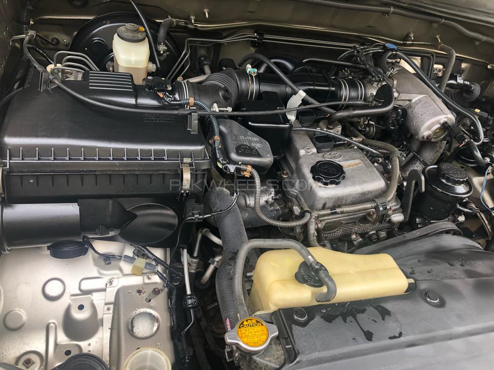 Toyota Prado 2003 for Sale in Karachi Toyota Prado 2003 for Sale in Karachi Image-15