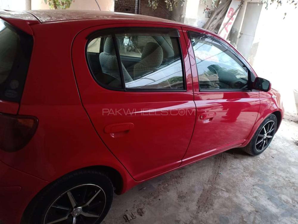 Toyota Vitz 2002 for Sale in Rawalpindi Toyota Vitz 2002 for Sale in Rawalpindi Image-4