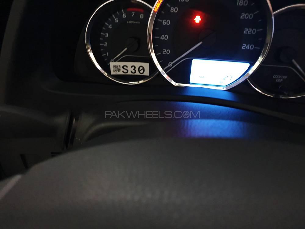 Toyota Corolla 2019 for Sale in Peshawar Toyota Corolla 2019 for Sale in Peshawar Image-8