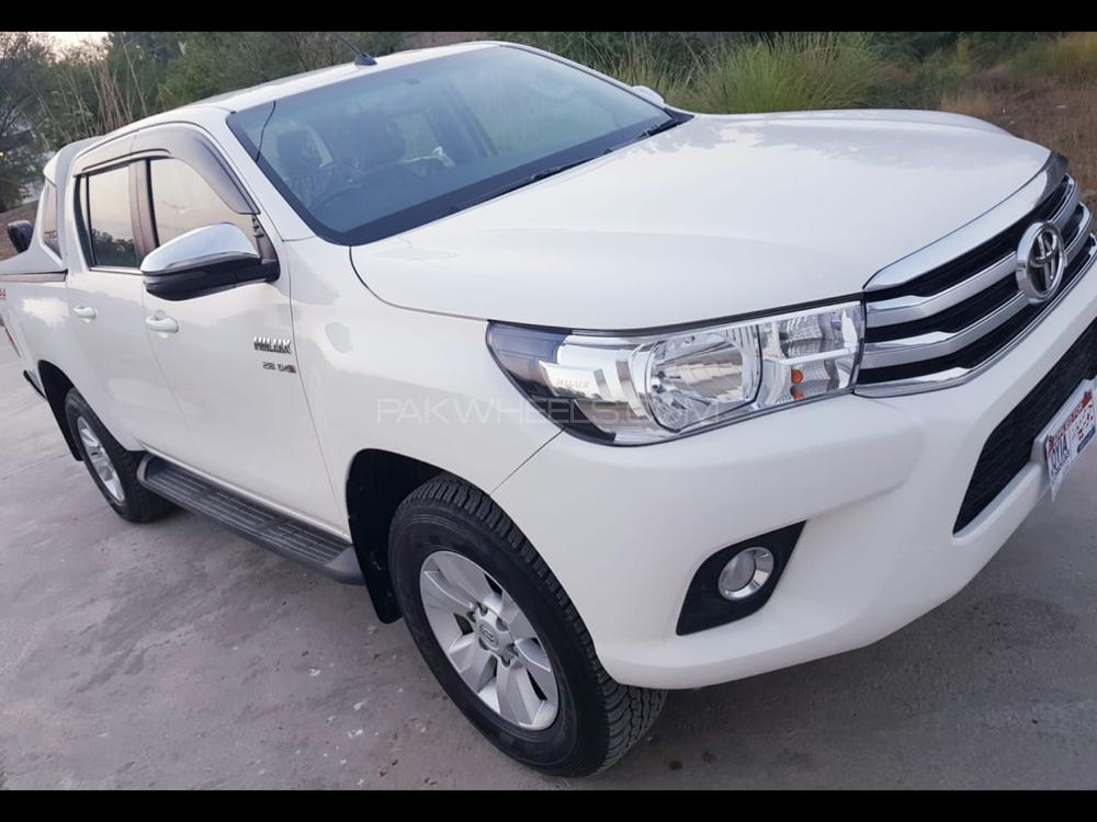 Toyota Hilux 2019 for Sale in Faisalabad Image-1