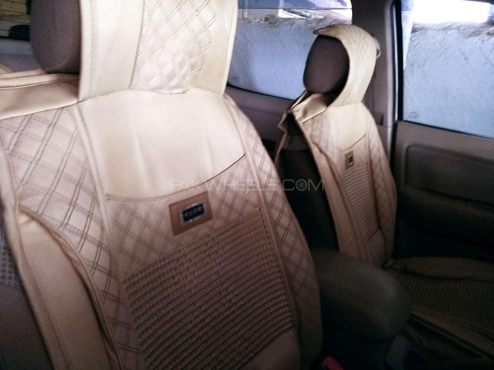 Toyota Hilux 2005 for Sale in Rawalpindi Toyota Hilux 2005 for Sale in Rawalpindi Image-8