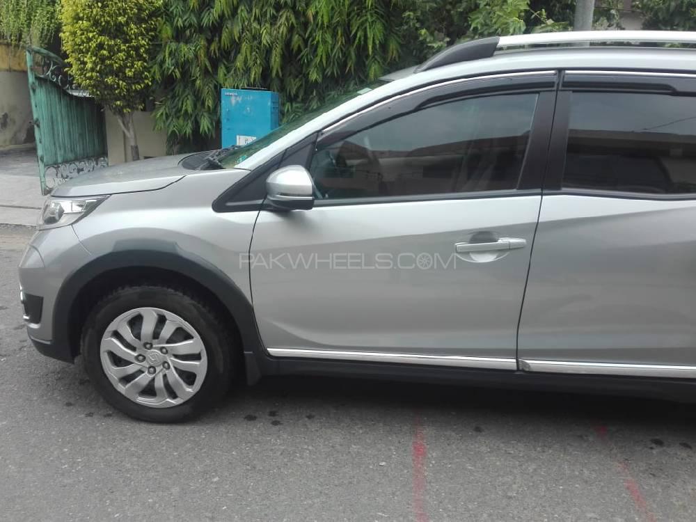 Honda BR-V 2018 for Sale in Lahore Honda BR-V 2018 for Sale in Lahore Image-2
