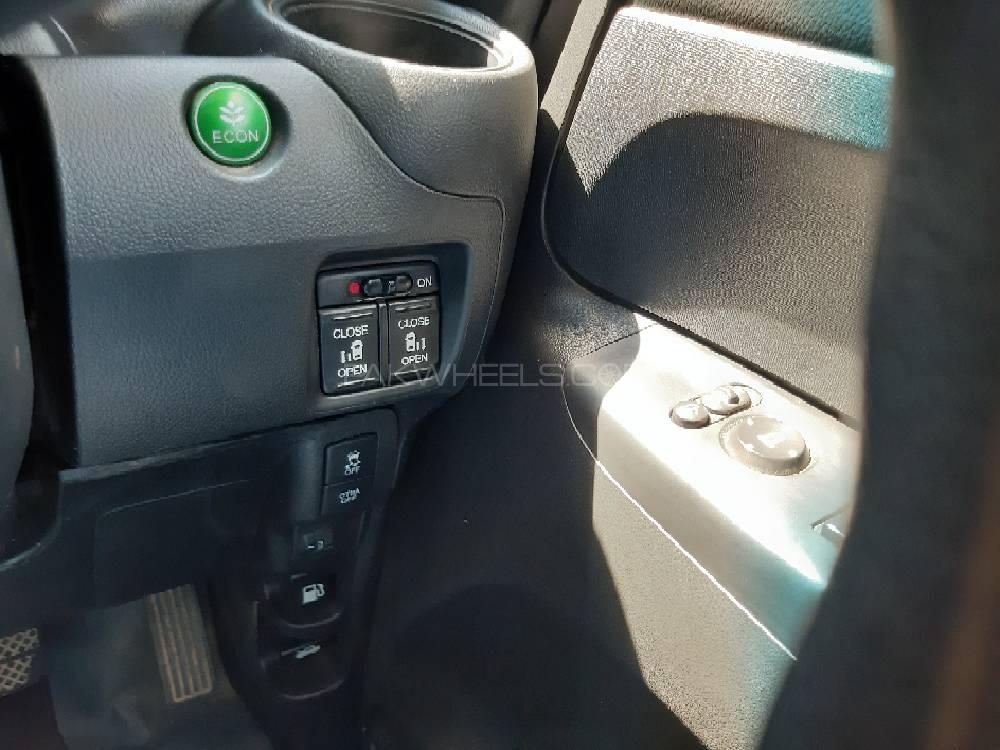 Honda N Box 2014 for Sale in Lahore Honda N Box 2014 for Sale in Lahore Image-13