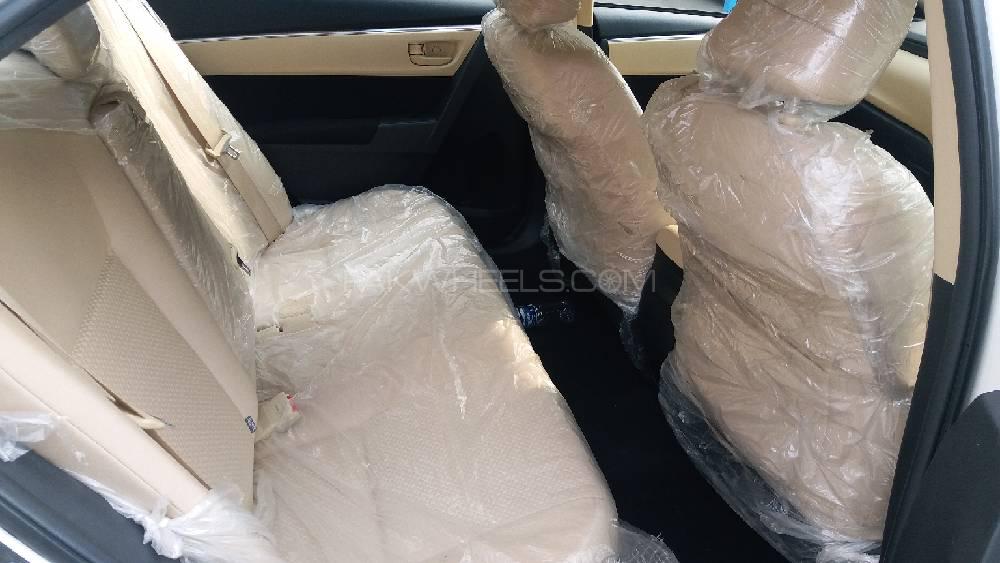 Toyota Corolla 2018 for Sale in Lahore Toyota Corolla 2018 for Sale in Lahore Image-8