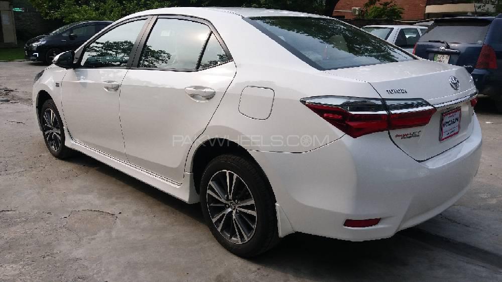 Toyota Corolla 2018 for Sale in Lahore Toyota Corolla 2018 for Sale in Lahore Image-6