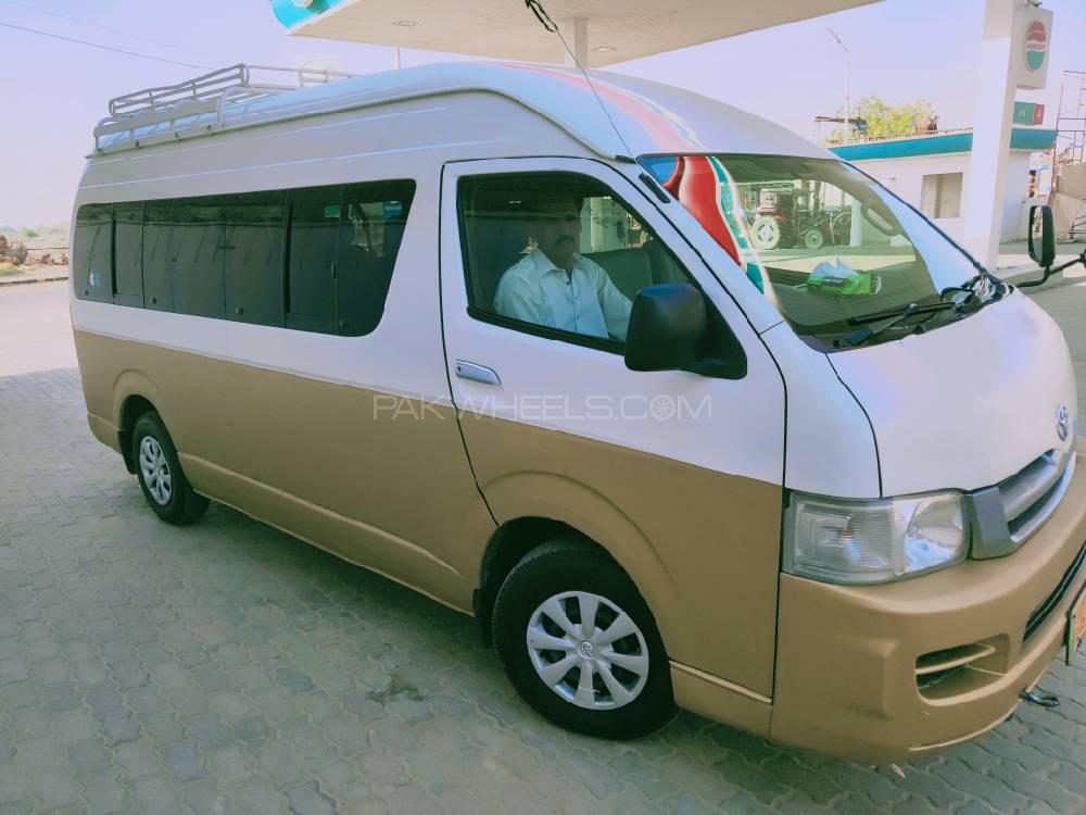 Toyota Hiace 2007 for Sale in Lahore Image-1